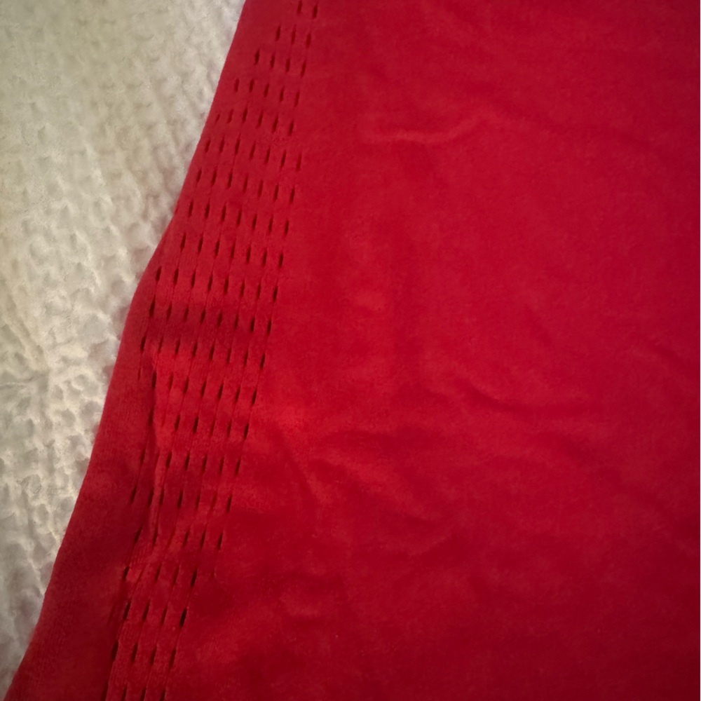 Red Razed Back Workout Tank Top - Picture 4 of 4
